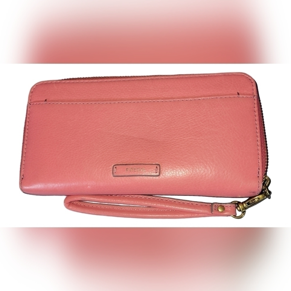 Fossil Vintage Zip Around Coral Julia Leather Zip Clutch Wallet Wristlet